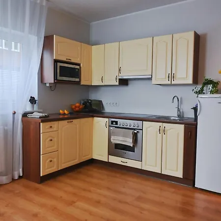 Castle Parkside Two Bedroom 公寓 *